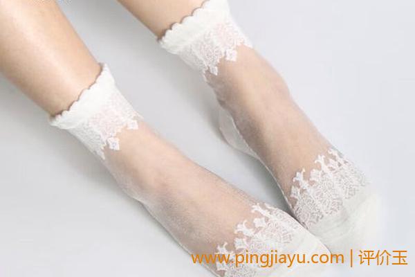 如何保养白色水晶袜？